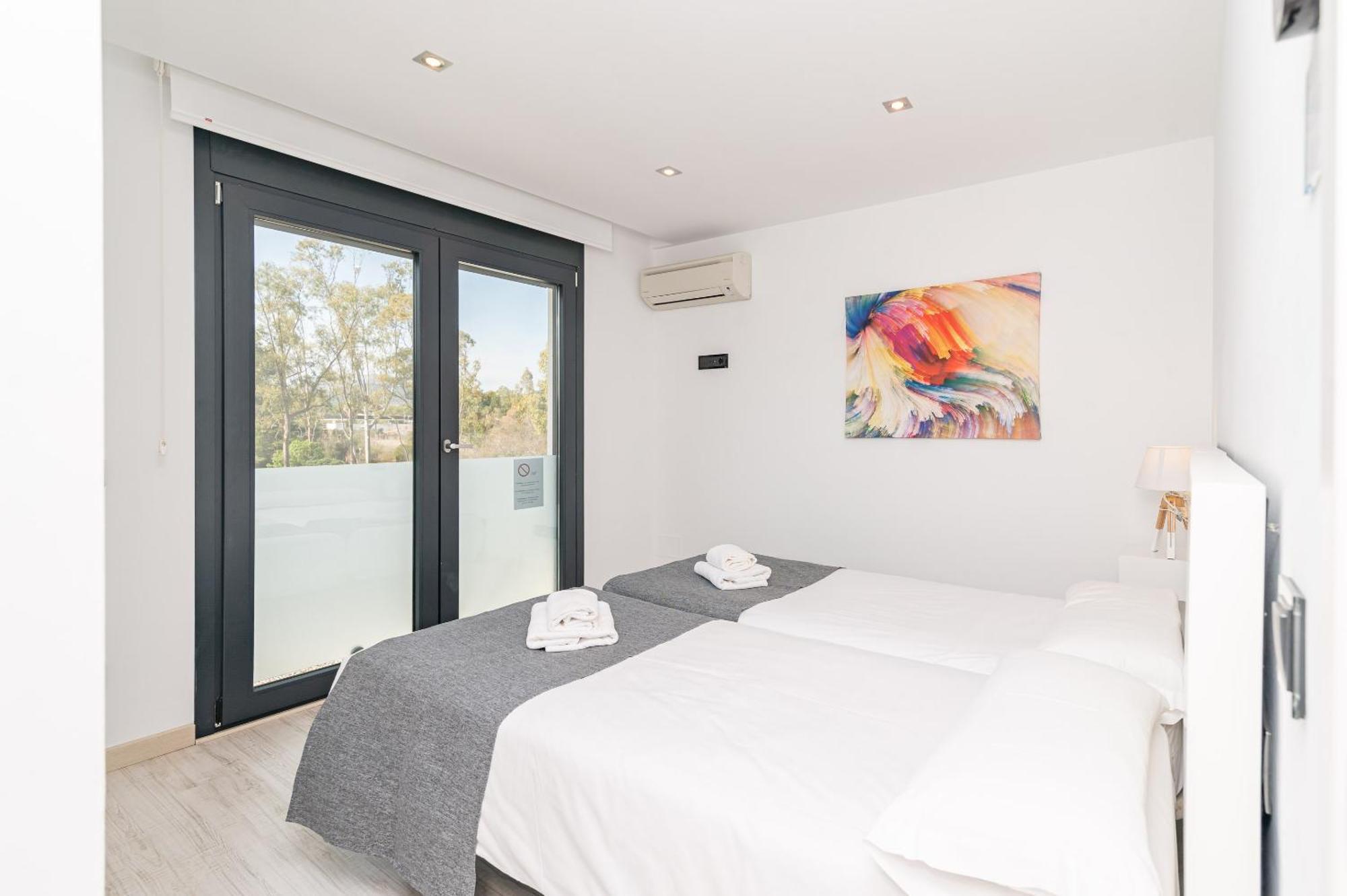 Beach Villa Cosins 1 Mel By Sealand Villas Alcúdia Eksteriør bilde