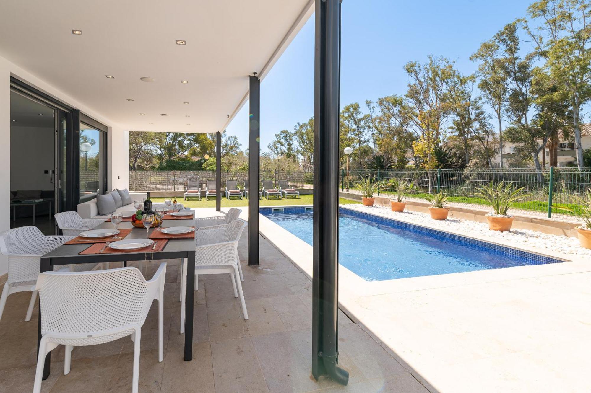 Beach Villa Cosins 1 Mel By Sealand Villas Alcúdia Eksteriør bilde