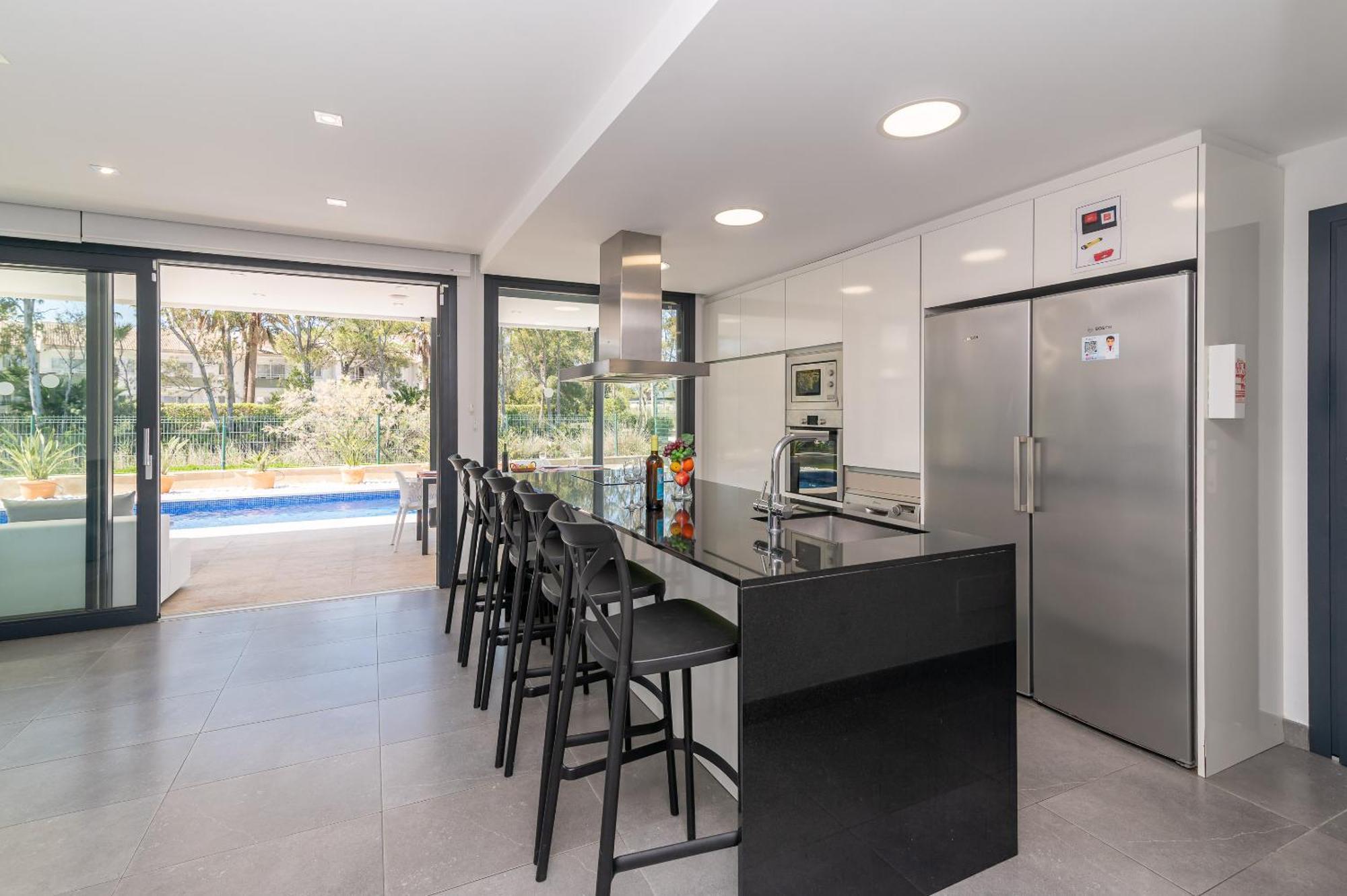 Beach Villa Cosins 1 Mel By Sealand Villas Alcúdia Eksteriør bilde